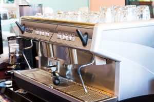 The 10 Best Espresso Machine Under 1000 In 2021 | Coffee Brew Mag